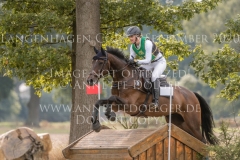 Foo Fighter 3 Beeke JANKOWSKI