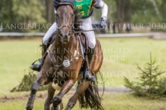 Checkevina Friederike PARADIES