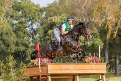 Moonlight Dance S Jakob Binder STRUCK