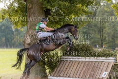 Franky Four Fingers Jakob Binder STRUCK