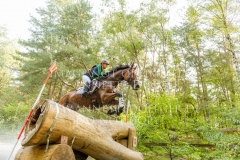 Carismo 22 Hanna KNUEPPEL