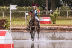 Dash of Milk Mia MUELLER-RUCHHOLTZ