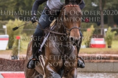 Guccimo R OLD Emily ROBERG