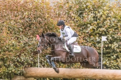 Gretchen V Jana LEHMKUHL