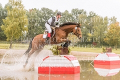 Mabella D Nike DENKER