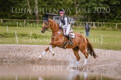 Havana Club Weist Leni Elisa