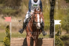 Looping Louie 15 Marcella OBERST