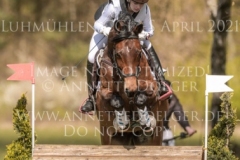 Loulany Laura BARDOWICKS