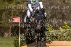 Checkevina Friederike PARADIES