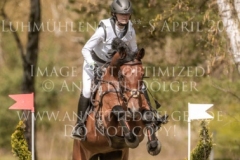 Sunny Girl Enna JOSWIG