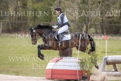 Mona D Katharina DONST