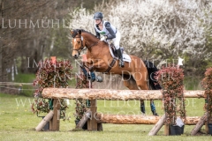 Mabella D Nike DENKER