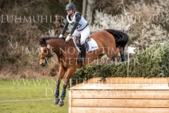 Mabella D Nike DENKER