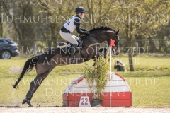 Shine Forever Heika HAENEL