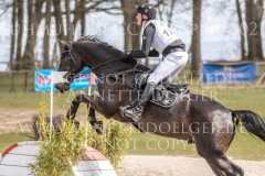 Calesco 3 Levi CORDES