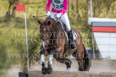 Lexus As Caroline PISTORIUS