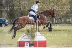 GEKE Equigrip's Casino du Delta Emma BRUESSAU