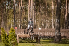 Ucella 6 Anna VON BEAUVAIS