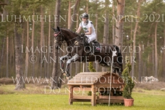 Midt-West Faveur Bianca WALTON