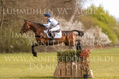 Skyfall AS Frauke SASSENBERG