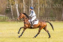 Skyfall AS Frauke SASSENBERG