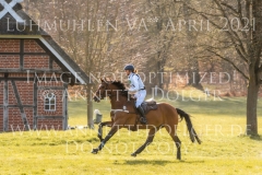 Amara 61 Nicole CLAUS