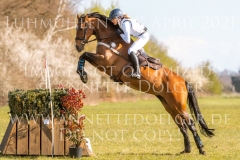 Amara 61 Nicole CLAUS