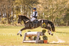 Ebony's Elli Laura JAHN