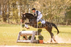 Ebony's Elli Laura JAHN