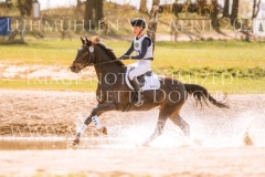 Ebony's Elli Laura JAHN