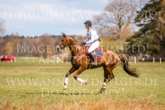 Capo 25 Antonia VON BAATH