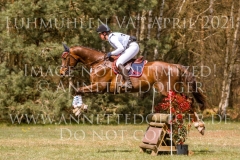 Capo 25 Antonia VON BAATH