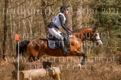 Golden Gadget Neele HINRICHSEN