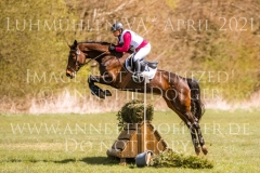 Eternal Flame Star Nicole EHLERT