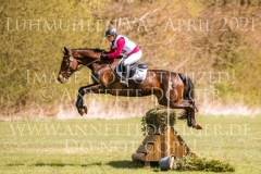 Eternal Flame Star Nicole EHLERT