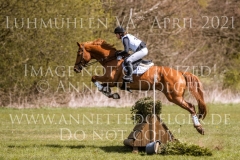 Florali B Jacqueline VOGT