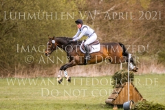 Rocky Dacora Christine MUENKEL