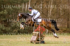 Rocky Dacora Christine MUENKEL