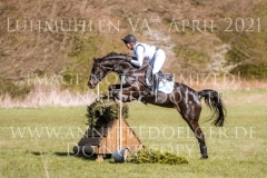 Infinity 45 Nadine MARZAHL