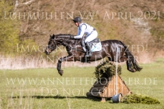 Infinity 45 Nadine MARZAHL