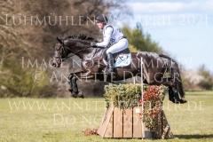 Infinity 45 Nadine MARZAHL