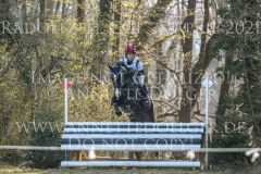 Vick du Gisors JRA Kenki SATO