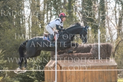 Vick du Gisors JRA Kenki SATO