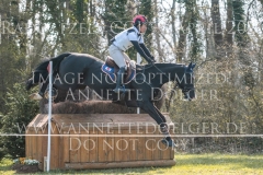 Vick du Gisors JRA Kenki SATO