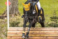 Outcross V.gaeu Jeanne FAUSS