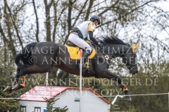 Outcross V.gaeu Jeanne FAUSS