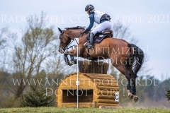 Amande de B'Neville Julia KRAJEWSKI