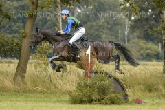 Cest Evie Luke VOGELSAENGER