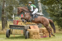 Donna Lena MV Emily Roberg