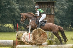 Donna Lena MV Emily Roberg